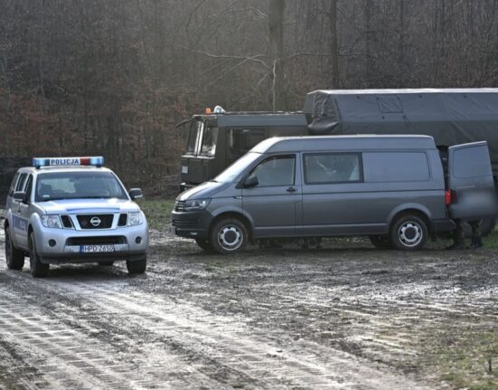 Żołnierze szukają tajemniczego obiektu, który przeleciał nad polską przestrzenią powietrzną