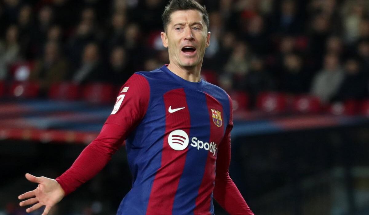 Lewandowski problemy w Barcelonie